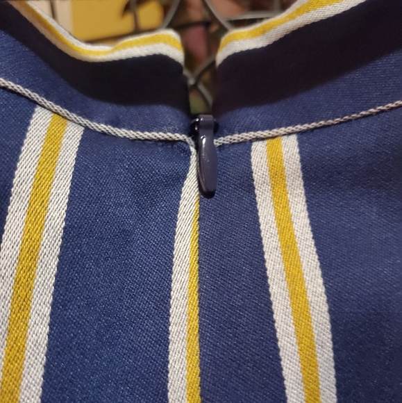 BCBGMAXAZARIA Asymmetrical Striped Skirt - Picture 9 of 14